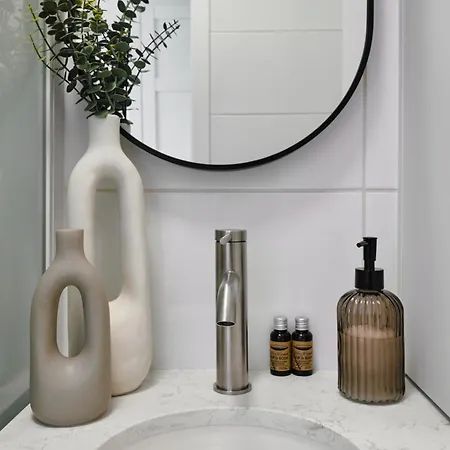 Ur4n - Konarskiego Апартаменты *